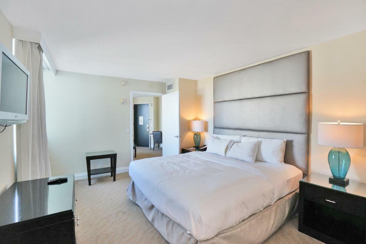 Gallery One - A Doubletree Suites By Hilton Hotel Fort Lauderdale Exterior foto