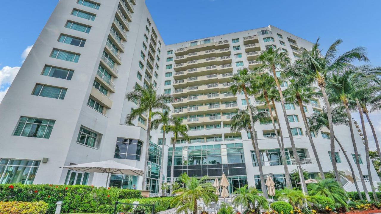 Gallery One - A Doubletree Suites By Hilton Hotel Fort Lauderdale Exterior foto